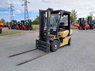 Carretilla contrapesada de 4 ruedas Yale GDP25VX