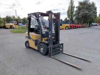 Carretilla contrapesada de 4 ruedas Yale GDP25VX