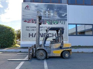 Carretilla contrapesada de 4 ruedas Yale GDP35VX