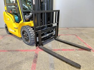 Carretilla contrapesada de 4 ruedas Hangcha XE25i ( CPD25-XEY2HA-SI )