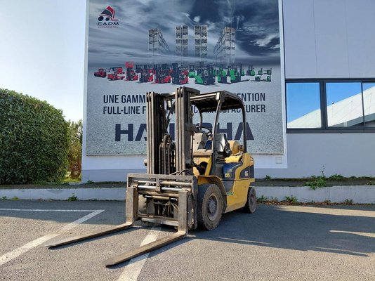 Carretilla contrapesada de 4 ruedas Caterpillar GP20N - 1