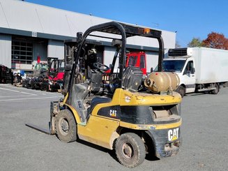 Carretilla contrapesada de 4 ruedas Caterpillar GP20N