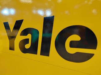 Carretilla retráctil Yale MR14