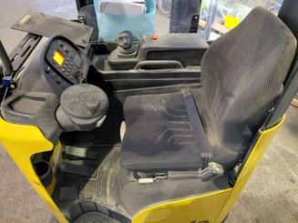 Carretilla retráctil Yale MR10E