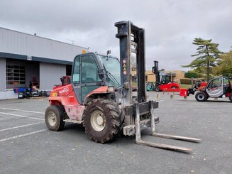 Carretilla todoterreno Manitou MC50