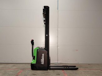 Apilador con conductor acompañante Hangcha CDD20 XT1-SI - 4