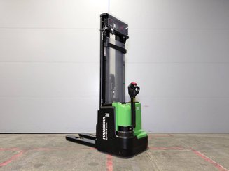 Apilador con conductor acompañante Hangcha CDD20 XT1-SI