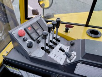 Carretilla multidireccional carga lateral Combilift C4000 - 12