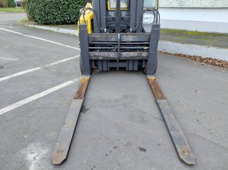 Carretilla multidireccional carga lateral Combilift C4000