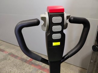 Apilador con conductor acompañante Hangcha CDD15-A2MC2-ISZ