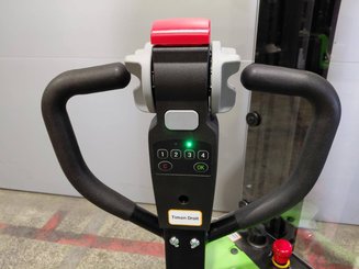 Apilador con conductor acompañante Hangcha CDD15-A2MC2-ISZ