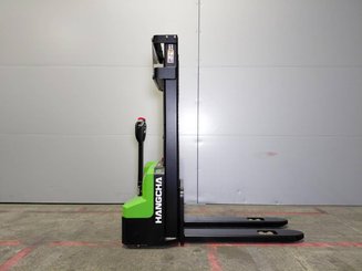 Apilador con conductor acompañante Hangcha CDD15-A2MC2-ISZ